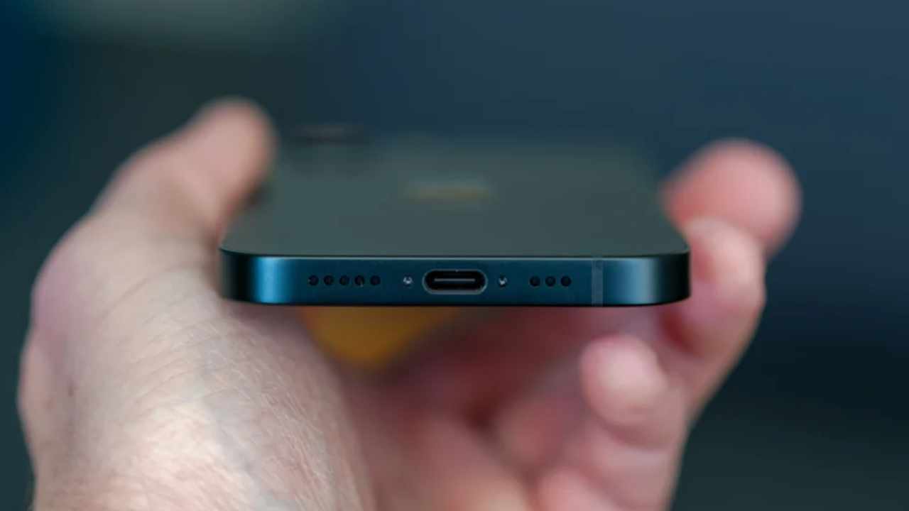 apple şarj girişi kaldırıyor