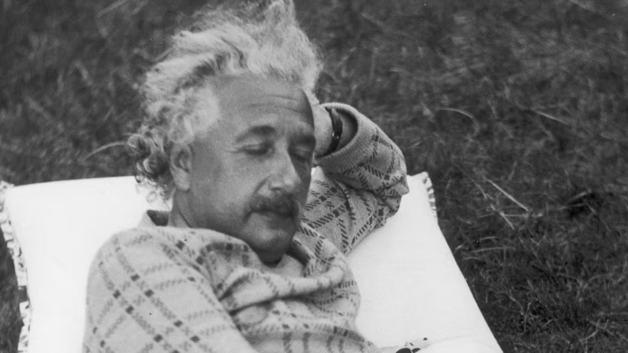 einstein