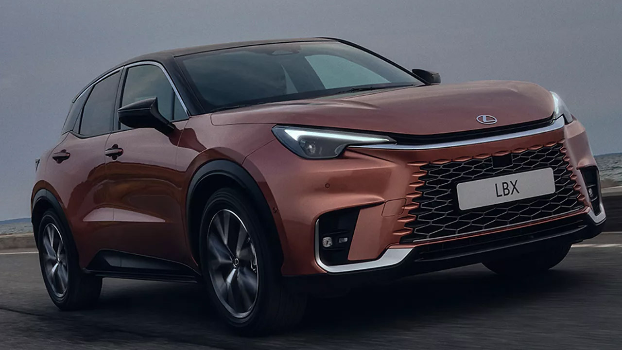 Lexus LBX fiyatları