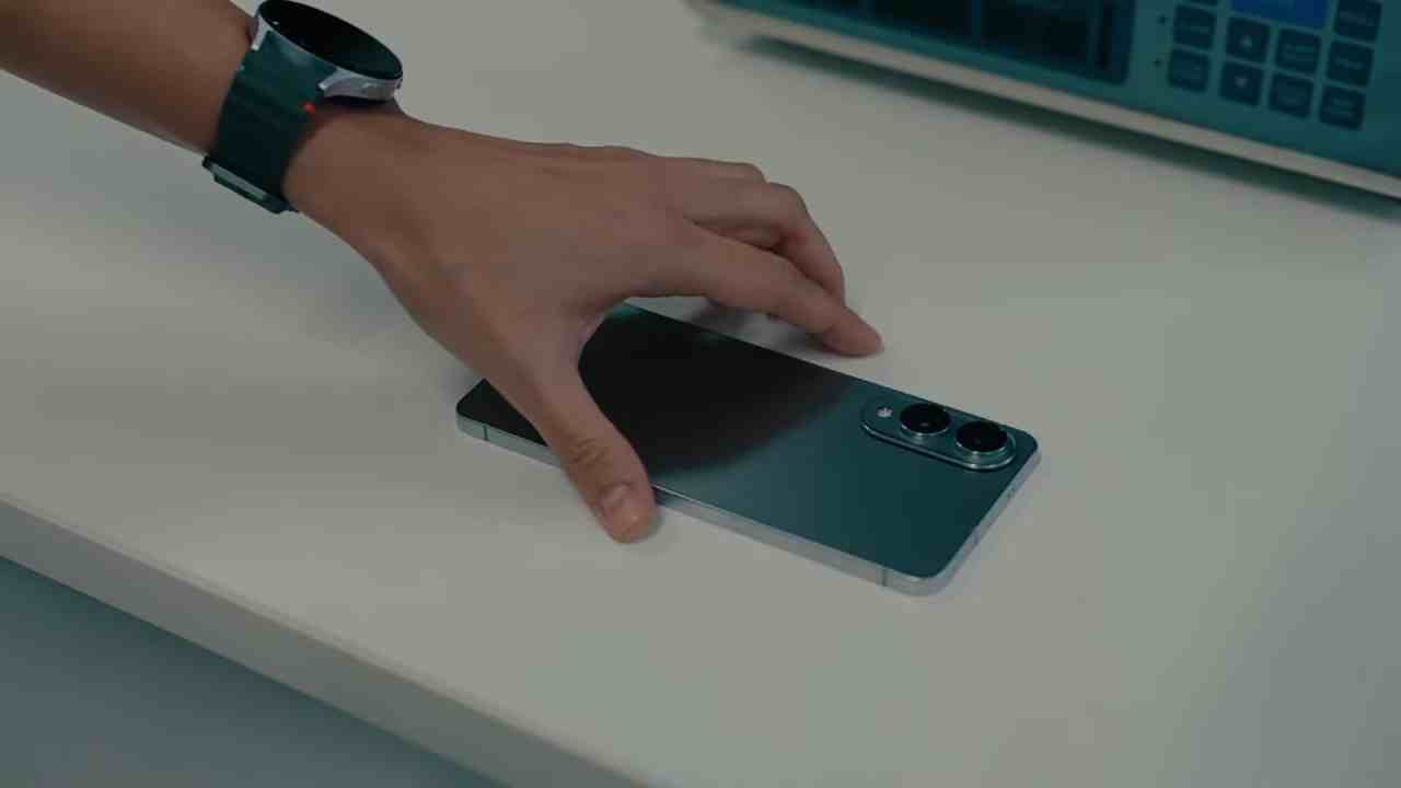 samsung plus yerine edge modeli gelecek